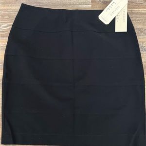 NWT Artelier Nicole Miller Black Short Skirt Size 6